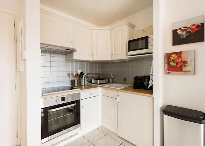 Port-Frejus, Le Paladien, Appartement 2 Pieces Climatise, Terrasse & Parking