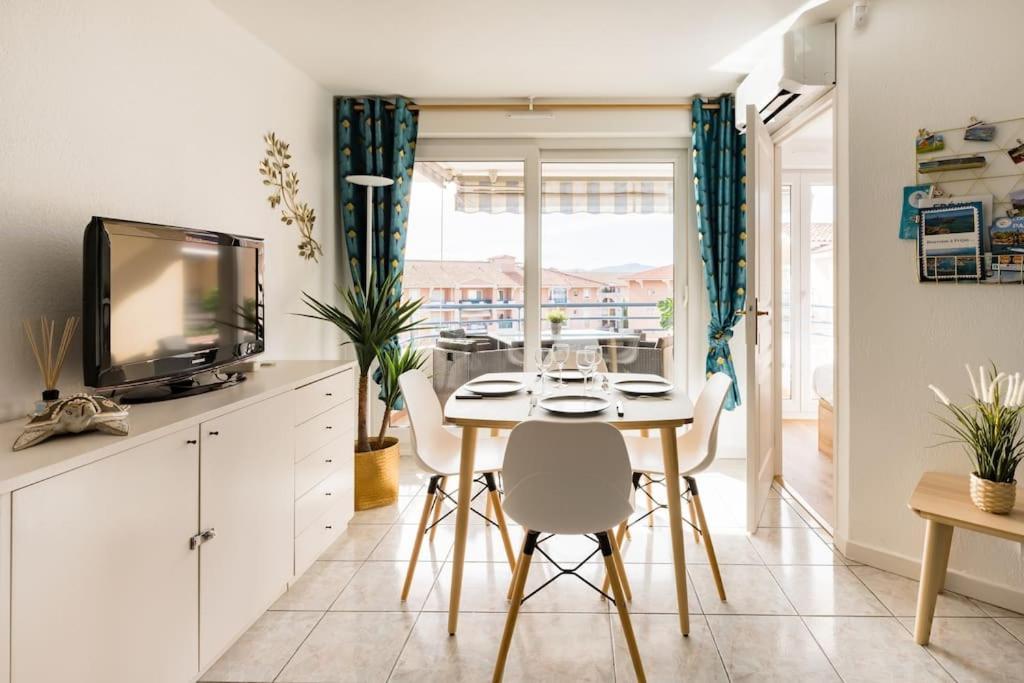 Port-frejus, Le Paladien, 2 Pieces Climatise, Terrasse & Parking Frejus