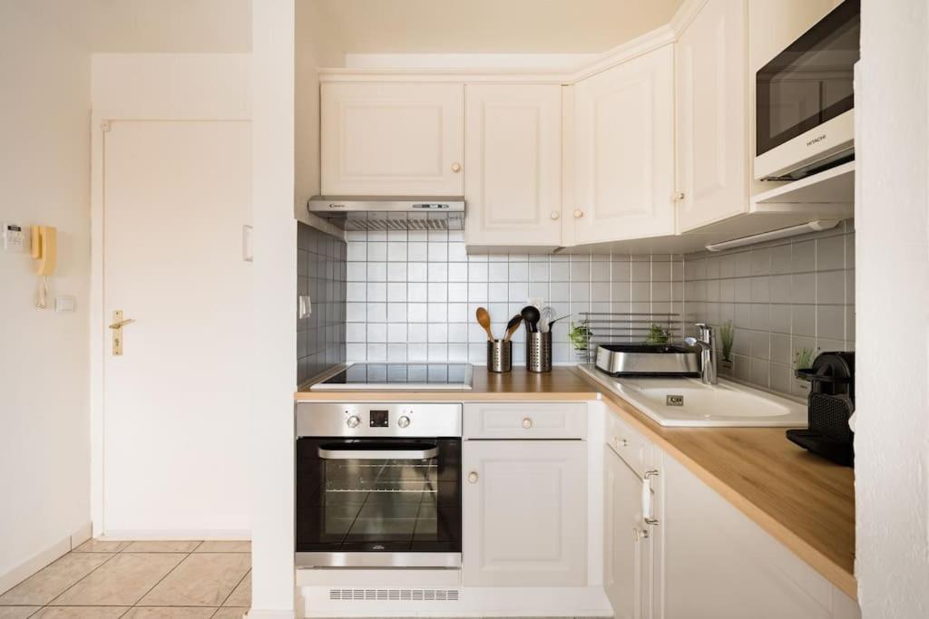 Apartment Port-frejus, Le Paladien, 2 Pieces Climatise, Terrasse & Parking *