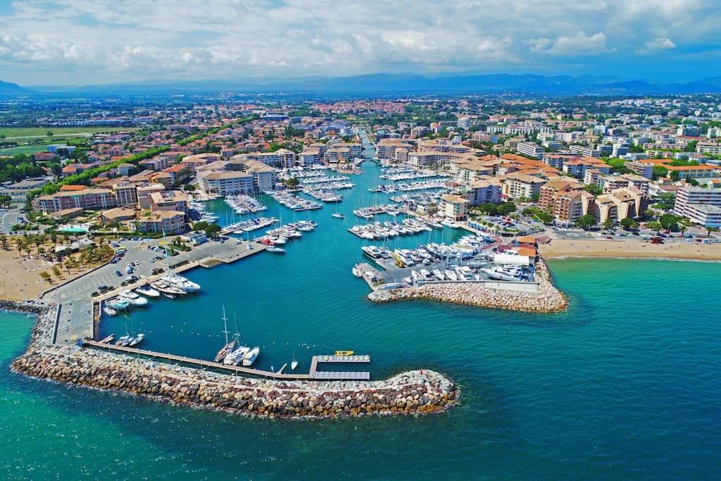 Port-frejus, Le Paladien, 2 Pieces Climatise, Terrasse & Parking Frejus