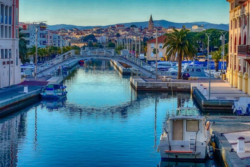 Port-frejus, Le Paladien, 2 Pieces Climatise, Terrasse & Parking Frejus