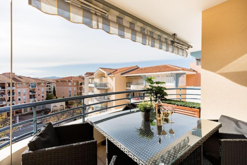 Port-frejus, Le Paladien, 2 Pieces Climatise, Terrasse & Parking Apartment *
